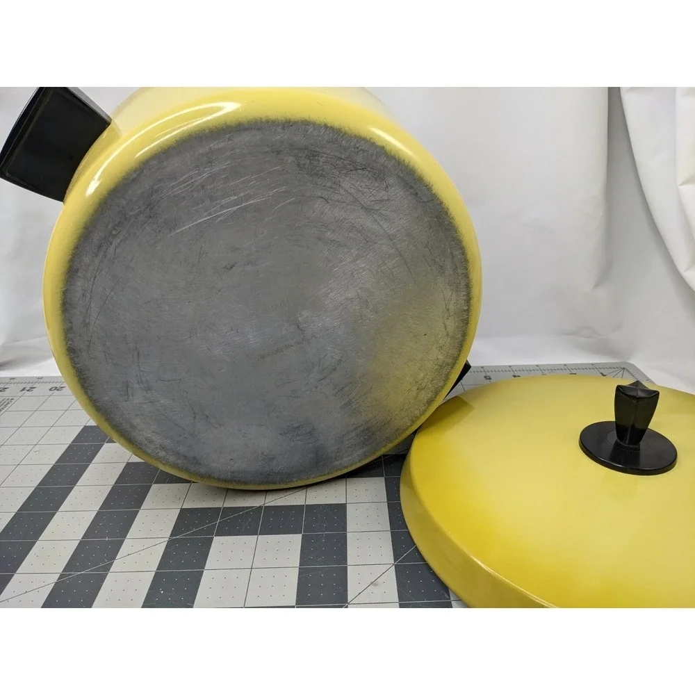 Vintage Aluminum 5 Qt Stock Pot‎ Lid Yellow Made in the USA